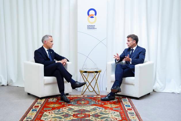 May 4, 2026, Yerevan, Armenia: Prime Minister Mark Carney, left, meets with French President Emmanuel Macron during the 8th European Political Community Summit in Yerevan, Armenia on Monday, May 4, 2026. Yerevan Armenia  - ZUMAc35_ 20260504_zaf_c35_082 Copyright: xSeanxKilpatrickx