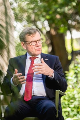Johann Wadephul (CDU), Bundesaussenminister, aufgenommen im Rahmen eines Interviews in Athen, 04.05.2026. Fotografiert im Auftrag des Auswaertigen Amtes Athen Griechenland Copyright: xJulianexSonntag AAx