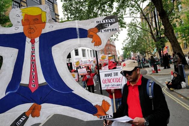 London Hosts Annual May Day March and Rally People gather in London for the annual May Day March and Rally on the Early May bank holiday, Monday, 4 May 2026. London England United Kingdom Copyright: xJoaoxDanielxPereirax