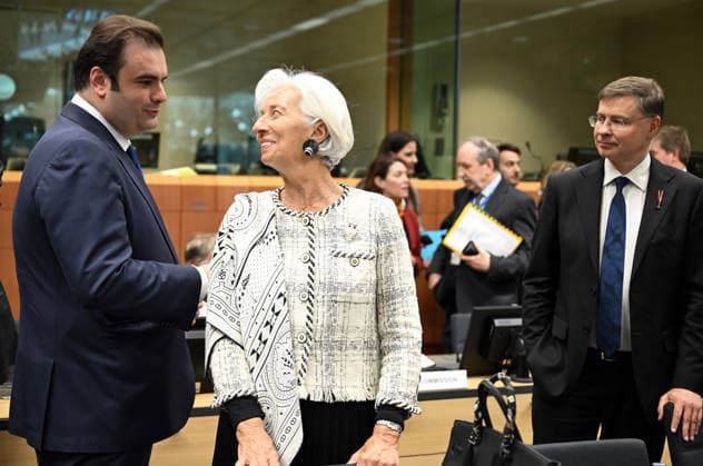 Eurozone Finance Ministers Meeting BRUSSELS, BELGIUM - MAY 4: Minister of Economy and Finance of Greece, Kyriakos Pierrakakis (L), and President of the European Central Bank, Christine Lagarde (C) attend the Eurozone Finance Ministers Meeting in Brussels, Belgium, on May 4, 2026. Dursun Aydemir Anadolu Brussels Belgium. Editorial use only. Please get in touch for any other usage.  Copyright: x2026xAnadoluxDursunxAydemirx