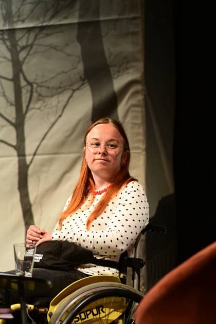 Sabine Christian beim SZ-Wahlforum zur OB-Wahl in Görlitz - Die Oberbürgermeisterkandidaten in der großen Podiumsdiskussion der Sächsischen Zeitung im Theater. Görlitz, 04.05.2026 Copyright: xMatthiasxWehnertx