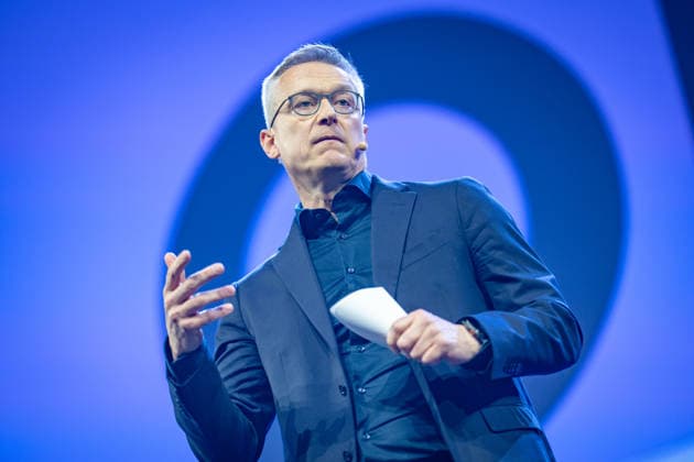 Karsten Wildberger, Bundesminister für Digitalisierung und Staatsmodernisierung. tritt als erster Redner des Tages auf der Conference Stage auf;OMR26 Festival in Hamburg, Hamburg Hamburg Deutschland Messe
