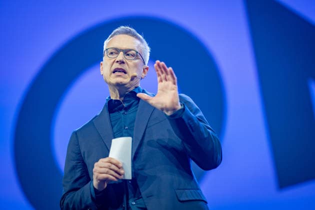Karsten Wildberger, Bundesminister für Digitalisierung und Staatsmodernisierung. tritt als erster Redner des Tages auf der Conference Stage auf;OMR26 Festival in Hamburg, Hamburg Hamburg Deutschland Messe