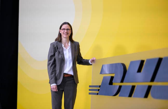 Katrin Suder (Aufsichtsratsvorsitzende) vor einem DHL Logo. Ordentliche Hauptversammlung der Deutsche Post AG, am 05.05.2026 in Bonn Deutschland. @ World Conference Center