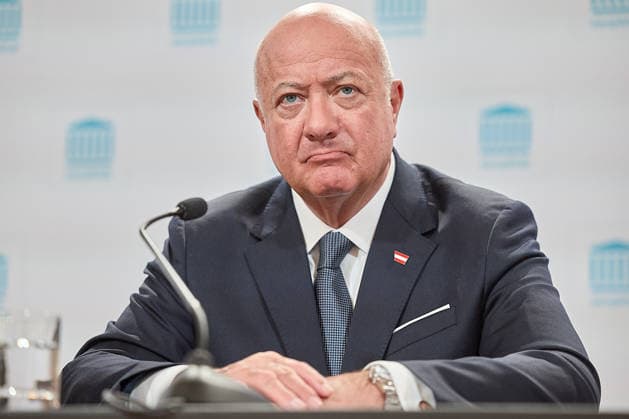 - Wien 05.05.2026 - Neuer ÖVP Klubobmann Gödl - Heute am Vormittag wurde nach dem Rücktritt des ÖVP-Klubobmanns Wöginger im ÖVP Parlamentsklub ein neuer ÖVP-Klubobmann gewählt. PHOTO: Bundeskanzler Christian Stocker (ÖVP) bei der PK nach der Wahl. Vienna (AUSTRIA) - New ÖVP parliamentary group leader Gödl - This morning, following the resignation of ÖVP parliamentary group leader Woeginger, a new ÖVP parliamentary group leader was elected. Goedl, Godl, OVP, OeVP, Klubobmann, Gödl neuer ÖVP Klubobmann