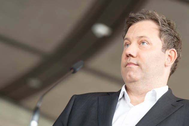 Lars Klingbeil EUR, Deutschland, Berlin: 05.05.2026: Pressestatement vor der Fraktionssitzung mit Lars Klingbeil (SPD)