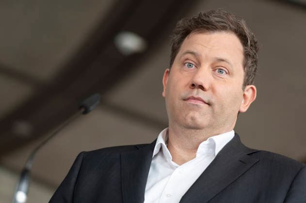 Lars Klingbeil EUR, Deutschland, Berlin: 05.05.2026: Pressestatement vor der Fraktionssitzung mit Lars Klingbeil (SPD)