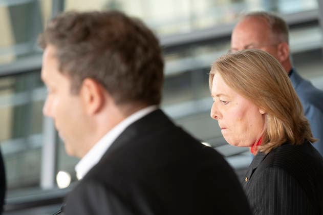 Matthias Miersch + Bärbel Bas + Lars Klingbeil EUR, Deutschland, Berlin: 05.05.2026: Pressestatement vor der Fraktionssitzung mit dem Fraktionsvorsitzenden Matthias Miersch (SPD), Lars Klingbeil (SPD), Bundesminister der Finanzen, Vizekanzler und Bärbel Bas (SPD), Bundesministerin für Arbeit und Soziales.