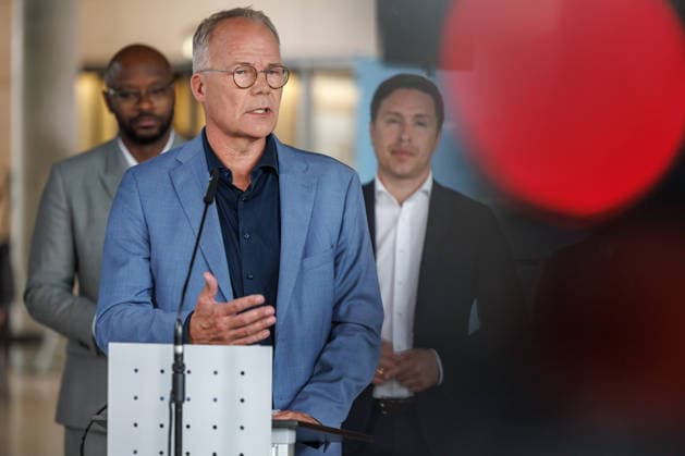 Statement SPD Matthias Miersch, Baerbel Bas und Lars Klingbeil (SPD), Bundesfinanzminister bei einem Statement SPD am 05.05.26 in Berlin. Matthias Miersch spricht zu den Anwesenden. Berlin Berlin Deutschland Reichstag