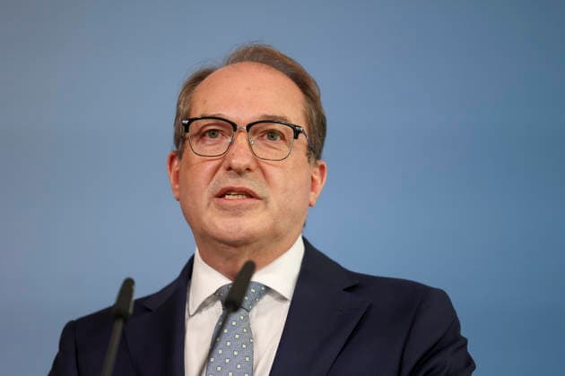 Bundesminister Alexander Dobrindt hat vor einem Jahr das Amt des Bundesinnenministers übernommen. Im Rahmen einer Pressekonferenz bilanziert er seine Amtszeit und gibt einen Ausblick auf anstehende Vorhaben. Bundesministerium des Innern in Berlin am 05.05.2026 in Berlin¨ Alexander Dobrindt zieht auf einer PK Bilanz seiner einjährigen Amtszeit