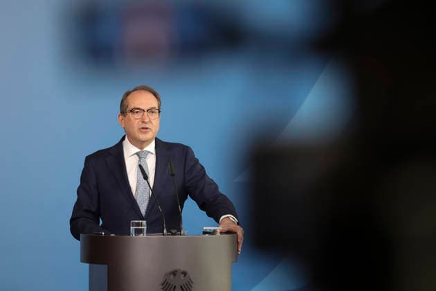 Bundesminister Alexander Dobrindt hat vor einem Jahr das Amt des Bundesinnenministers übernommen. Im Rahmen einer Pressekonferenz bilanziert er seine Amtszeit und gibt einen Ausblick auf anstehende Vorhaben. Bundesministerium des Innern in Berlin am 05.05.2026 in Berlin¨ Alexander Dobrindt zieht auf einer PK Bilanz seiner einjährigen Amtszeit
