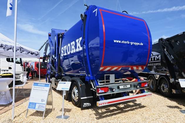 Die IFAT Munich 2026 ist die weltweit führende Fachmesse für Wasser-, Abwasser-, Abfall- und Rohstoffwirtschaft. Die Messe findet alle zwei Jahre auf dem Messegelände in München - Riem statt. Foto: LKW der Stork Gruppe. Stork Umweltdienste GmbH