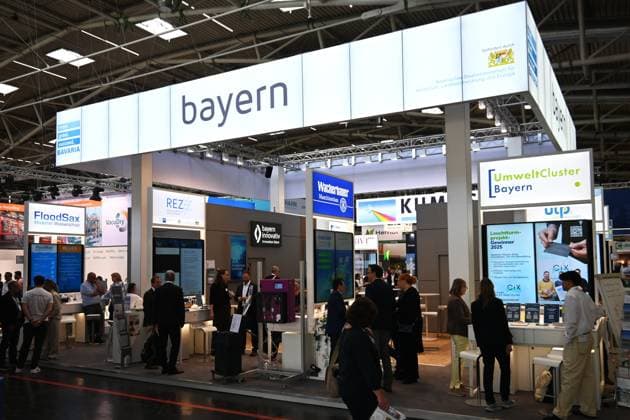 Die IFAT Munich 2026 ist die weltweit führende Fachmesse für Wasser-, Abwasser-, Abfall- und Rohstoffwirtschaft. Die Messe findet alle zwei Jahre auf dem Messegelände in München - Riem statt. Foto: Messestand von Bayern, Bayerisches Staatsministerium für Wirtschaft, Landesentwicklung und Energie