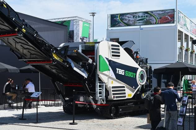 Die IFAT Munich 2026 ist die weltweit führende Fachmesse für Wasser-, Abwasser-, Abfall- und Rohstoffwirtschaft. Die Messe findet alle zwei Jahre auf dem Messegelände in München - Riem statt. Foto: Messestand, Ecotec TGB 530T, A Terex Brand