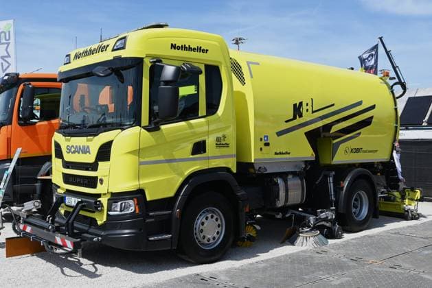 Die IFAT Munich 2026 ist die weltweit führende Fachmesse für Wasser-, Abwasser-, Abfall- und Rohstoffwirtschaft. Die Messe findet alle zwei Jahre auf dem Messegelände in München - Riem statt. Foto: Scania LKW mit Nothhelfer Kehrtechnik - Aufbau
