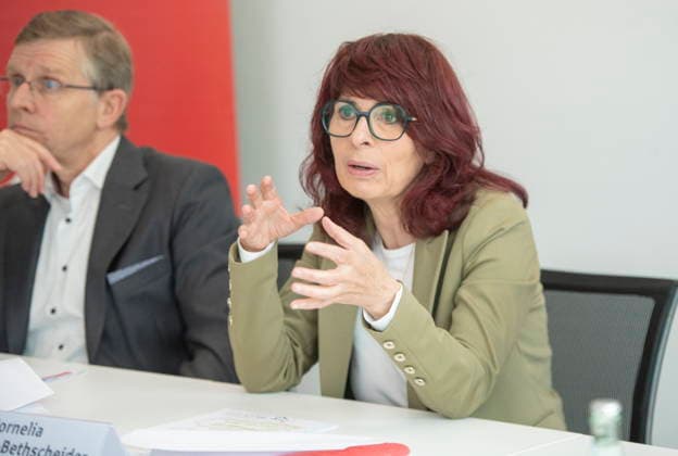 Jahrespressekonferenz 2026 des Sparkassenverbandes Saar am Dienstag (05.05.2026) in Saarbrücken. Im Bild: Cornelia Hoffmann-Bethscheider, die Präsidentin des Sparkassenverbandes Saar.