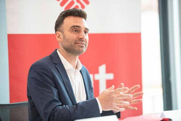 Jahrespressekonferenz 2026 des Sparkassenverbandes Saar am Dienstag (05.05.2026) in Saarbrücken. Im Bild: Benjamin Kirsch, Pressesprecher des Sparkassenverbandes Saar.