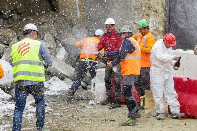 Breakthrough Achieved at Rocchetta Tunnel on Naples Bari Line The breakthrough of the final tunnel face in the Rocchetta Tunnel on the Apice Hirpinia section of the new Naples Bari high-speed and high-capacity line in Apice, Benevento on March, 5 2026. ABP17444 Copyright: xAntonioxBalascox