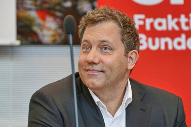 Berlin, Deutschland, 05.05.2026: Deutscher Bundestag: SPD-Fraktionssitzung: Bundesminister der Finanzen Lars Klingbeil (SPD) Copyright: xdtsxNachrichtenagenturx dts_117749