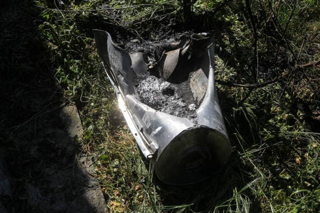 A piece of debris lies on the ground after a Russian drone strike in Dnipro, Ukraine, May 5, 2026. As a result of the attack, one person was injured. Three private houses and a critical infrastructure facility were also damaged in the city. (Photo by Mykola Miakshykov Ukrinform) Russian drone strike hits residential area in Dnipro  Copyright: xMykolaxMiakshykovx
