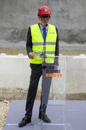 Foto IPP - Antonio Balasco Gruppo Editoriale LiveMedia Benevento 05 05 2026 Treni linea Alta Velocità Bari-Napoli, completato lo scavo della Galleria Rocchetta abbattimento ultimo diaframma della galleria Nella foto: The breakthrough of the final tunnel face in the Rocchetta Tunnel on the Apice–Hirpinia section of the new Naples–Bari high-speed and high-capacity line in Apice, Benevento on March, 5 2026. In photo Nicola Meistro – Senior Vice President of Operations (Rail) at Webuild Italia Italy Photo Press - World Copyright Breakthrough Achieved at Rocchet