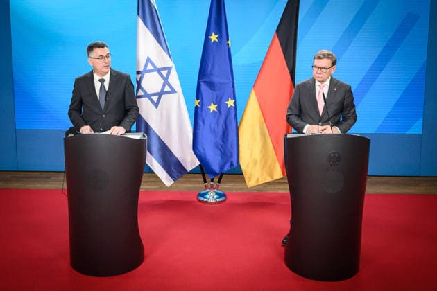 Berlin, Pressebegegnung Johann Wadephul und Gideon Sa™ar Pressekonferenz vom deutschen Außenminister Johann Wadephul (CDU) und der israelische Außenminister Gideon Sa™ar am 05.05.2026 im Auswärtigen Amt in Berlin. Berlin Auswärtiges Amt Berlin Deutschland