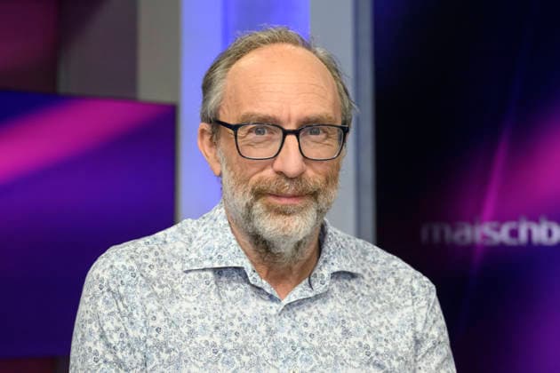 v.l.: Jimmy Wales (Wikipedia-Gründer), GER, Berlin, Studio, zu Gast bei Maischberger, politische Talkshow, TV, Format, mit Moderatorin Sandra Maischberger, Das Erste, aus Adlershof Am Studio 20, 05. Mai 2026, Copyright: HMBxMedia UwexKoch
