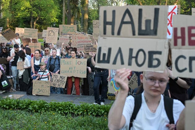 Ukrainians protest against the project of the civil code KYIV, UKRAINE - MAY 05: Ukrainians attend a rally holding banners and placards to protest against the project of the civil code (law project no. 15150) in Kyiv, Ukraine on May 05, 2026. Danylo Antoniuk Anadolu Kyiv Ukraine. Editorial use only. Please get in touch for any other usage.  Copyright: x2026xAnadoluxDanyloxAntoniukx