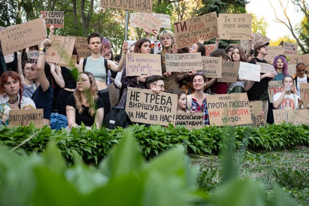Ukrainians protest against the project of the civil code KYIV, UKRAINE - MAY 05: Ukrainians attend a rally holding banners and placards to protest against the project of the civil code (law project no. 15150) in Kyiv, Ukraine on May 05, 2026. Danylo Antoniuk Anadolu Kyiv Ukraine. Editorial use only. Please get in touch for any other usage.  Copyright: x2026xAnadoluxDanyloxAntoniukx