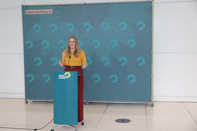 Deutschland, Berlin, Reichstag, Bundestagsfraktion Bündnis 90 Die Grünen, Fraktionssitzung und Statement mit Katharina Dröge