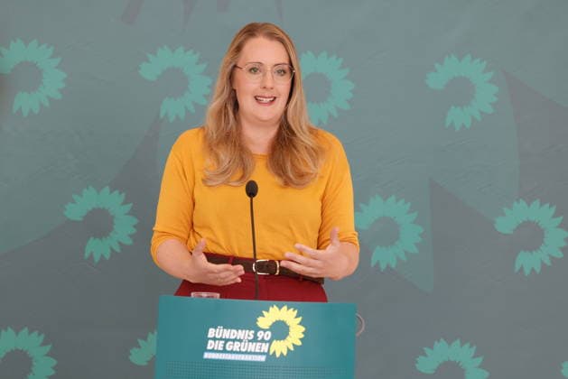 Deutschland, Berlin, Reichstag, Bundestagsfraktion Bündnis 90 Die Grünen, Fraktionssitzung und Statement mit Katharina Dröge