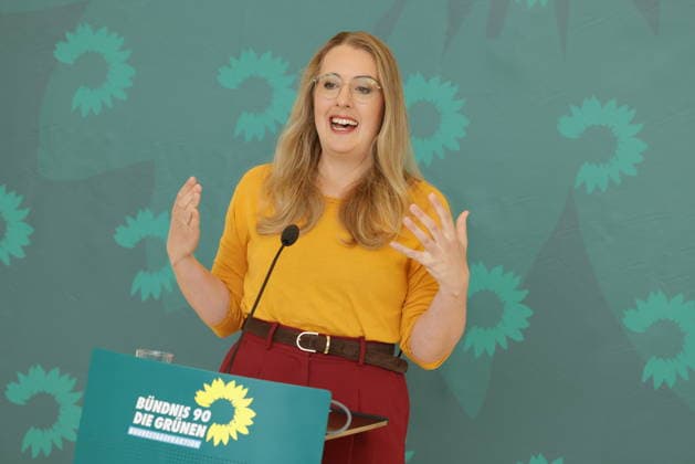 Deutschland, Berlin, Reichstag, Bundestagsfraktion Bündnis 90 Die Grünen, Fraktionssitzung und Statement mit Katharina Dröge