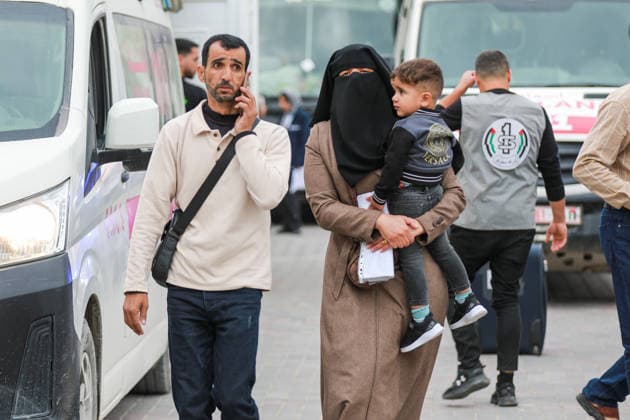 Group of Palestinian patients evacuated through the Rafah Border Crossing KHAN YUNIS, GAZA, PALESTINE - MAY 06: Wounded and sick Palestinians are transported with an ambulance through the Rafah Border Crossing for continued medical treatment in Egypt, from Khan Yunis, Gaza, Palestine on May 06, 2026. Adam Bilal Anadolu Khan Yunis Gaza. Editorial use only. Please get in touch for any other usage.  Copyright: x2026xAnadoluxAdamxBilalx