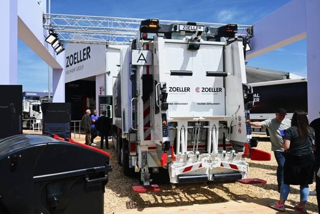 Die IFAT Munich 2026 ist die weltweit führende Fachmesse für Wasser-, Abwasser-, Abfall- und Rohstoffwirtschaft. Die Messe findet alle zwei Jahre auf dem Messegelände in München - Riem statt. Foto: Müll-LKW am Messestand von Zoeller, Kirchhoff Gruppe bzw. Kirchhoff Group