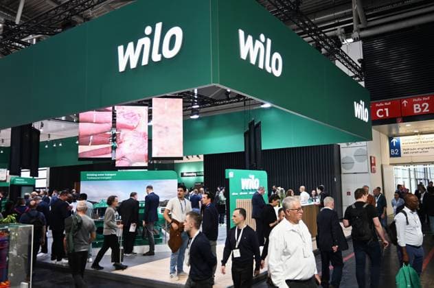Die IFAT Munich 2026 ist die weltweit führende Fachmesse für Wasser-, Abwasser-, Abfall- und Rohstoffwirtschaft. Die Messe findet alle zwei Jahre auf dem Messegelände in München - Riem statt. Foto: Messestand Wilo. WILO ist einer der weltweit führenden Hersteller von Pumpen und Pumpensystemen für die Gebäudetechnik, Wasserwirtschaft und Industrie.