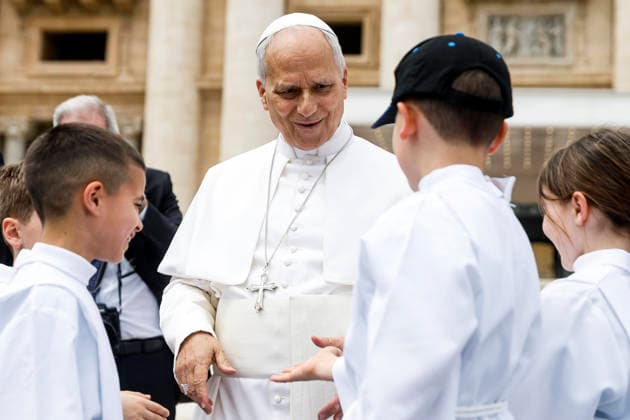 May 6, 2026, Vatican City, ITALIA ROMA: Pope Leo XIV during the weekly general audience in Saint Peters Square, Vatican City, 06 May 2026. ANSA ANGELO CARCONI. Vatican City ITALIA ROMA  - ZUMAa110 20260506_zaf_a110_012 Copyright: xAngeloxCarconix