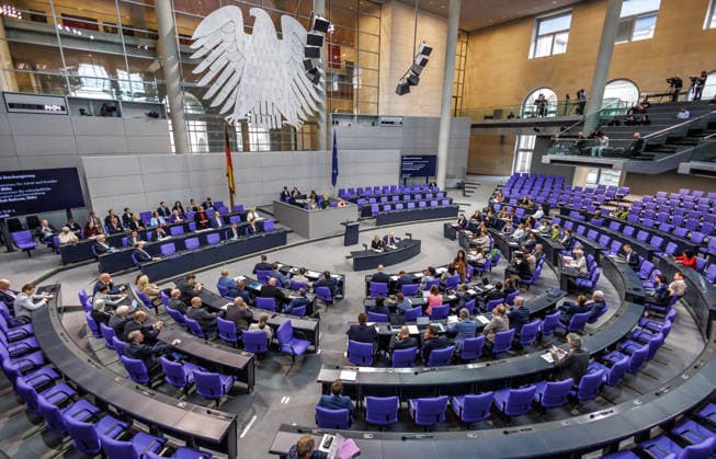 Befragung der Bundesregierung im Bundestag Baerbel Bas (SPD), Bundesministerin fuer Arbeit und Soziales, bei der Befragung der Bundesregierung im Deutschen Bundestag am 06.05.26 in Berlin. Berlin Berlin Deutschland Bundestag