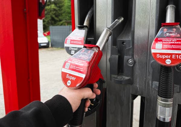 Benzinpreise am 06.05.2026. Symbolbild zum Thema steigende Benzin- und Dieselpreise im Zusammenhang mit internationalen Energiepreisentwicklungen und geopolitischen Spannungen im Iran und im Nahen Osten. Copyright: MarcoxBader
