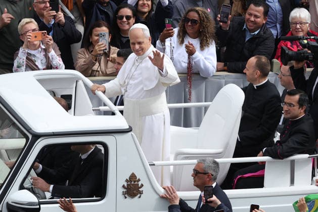 Pope Leo XIV Leads The General Audience - Vatican Photo by Marco Iacobucci IPA ABACAPRESS.COM Vatican City Italy Vatican (or Holy See)  Copyright: xIacobuccixMarco IPA ABACAx