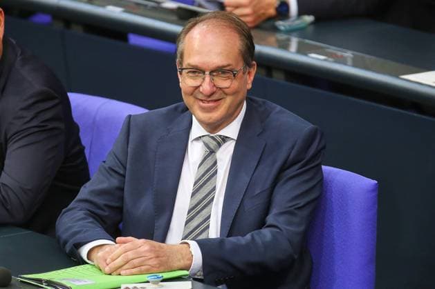 Berlin, Deutschland, 06.05.2026: Deutscher Bundestag: 76. Bundestagssitzung: Bundesminister des Innern Alexander Dobrindt (CSU) Copyright: xdtsxNachrichtenagenturx dts_117985