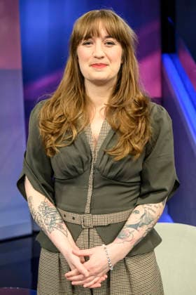v.l.: Heidi Reichinnek, Die Linke (Fraktionsvorsitzende), GER, Berlin, Studio, zu Gast bei Maischberger, politische Talkshow, TV, Format, mit Moderatorin Sandra Maischberger, Das Erste, aus Adlershof Am Studio 20, 06. Mai 2026, Copyright: HMBxMedia UwexKoch