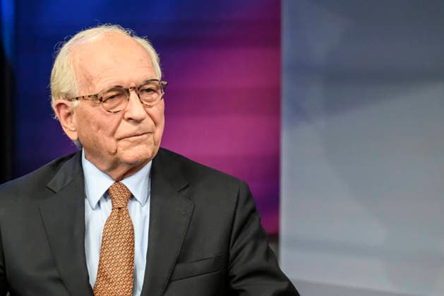 v.l.: Wolfgang Ischinger (ehem. Diplomat und Außenpolitik-Experte), GER, Berlin, Studio, zu Gast bei Maischberger, politische Talkshow, TV, Format, mit Moderatorin Sandra Maischberger, Das Erste, aus Adlershof Am Studio 20, 06. Mai 2026, Copyright: HMBxMedia UwexKoch