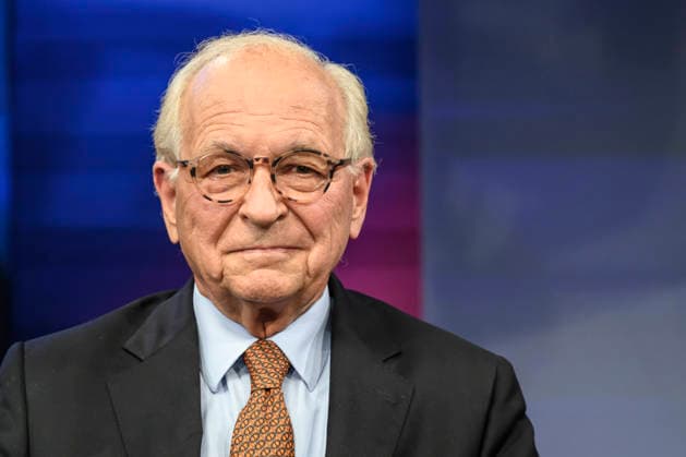 v.l.: Wolfgang Ischinger (ehem. Diplomat und Außenpolitik-Experte), GER, Berlin, Studio, zu Gast bei Maischberger, politische Talkshow, TV, Format, mit Moderatorin Sandra Maischberger, Das Erste, aus Adlershof Am Studio 20, 06. Mai 2026, Copyright: HMBxMedia UwexKoch