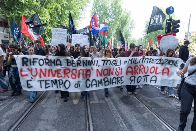 Demonstration in Rome in front of the Ministry of Education headquarters on the occasion of the school workers strike.  Copyright: xMatteoxNardonex xipa-agency.netx xMatteoxNardonex IPA_Agency_IPA74486002