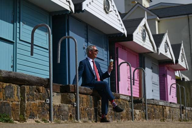 Reform UK Leader Nigel Farage votes for UK local elections 2026 WALTON-ON-THE-NAZE, UNITED KINGDOM - MAY 07: Reform UK leader Nigel Farage is seen after casting his vote during the local council elections on May 07, 2026 in Walton-on-the-Naze, United Kingdom. Rasid Necati Aslim Anadolu Walton-on-the-Naze United Kingdom. Editorial use only. Please get in touch for any other usage.  Copyright: x2026xAnadoluxRasidxNecatixAslimx
