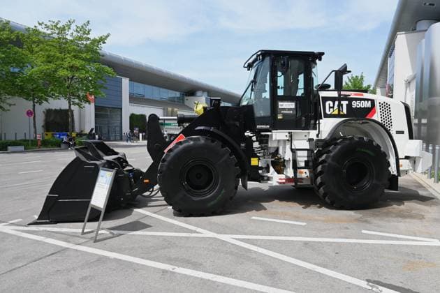 Die IFAT Munich 2026 ist die weltweit führende Fachmesse für Wasser-, Abwasser-, Abfall- und Rohstoffwirtschaft. Die Messe findet alle zwei Jahre auf dem Messegelände in München - Riem statt. Foto: Radlader Caterpillar CAT 950M