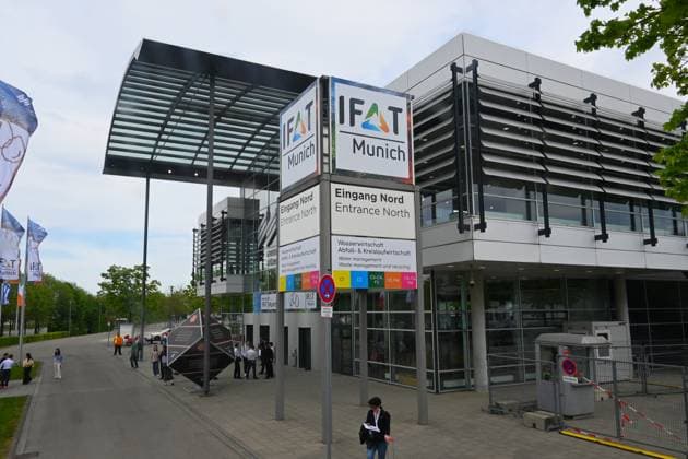 Die IFAT Munich 2026 ist die weltweit führende Fachmesse für Wasser-, Abwasser-, Abfall- und Rohstoffwirtschaft. Die Messe findet alle zwei Jahre auf dem Messegelände in München - Riem statt. Foto: Eingang Nord
