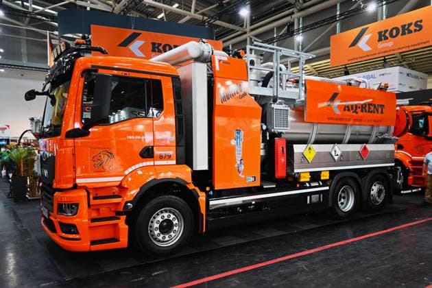 Die IFAT Munich 2026 ist die weltweit führende Fachmesse für Wasser-, Abwasser-, Abfall- und Rohstoffwirtschaft. Die Messe findet alle zwei Jahre auf dem Messegelände in München - Riem statt. Foto: MAN TGS LKW am Messestand der Koks Group