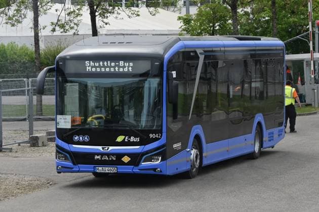 Die IFAT Munich 2026 ist die weltweit führende Fachmesse für Wasser-, Abwasser-, Abfall- und Rohstoffwirtschaft. Die Messe findet alle zwei Jahre auf dem Messegelände in München - Riem statt. Foto: MAN e-Bus Shuttle