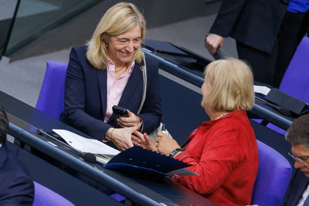 Bundestag Nina Warken (CDU), Bundesgesundheitsministerin im Deutschen Bundestag am 07.05.26 in Berlin. Berlin Berlin Deutschland Bundestag